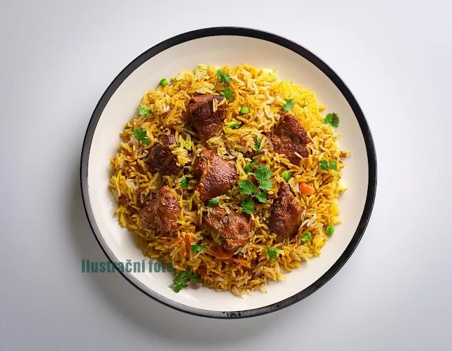 PASHUPATI indická a nepálská restaurace — fotka 8